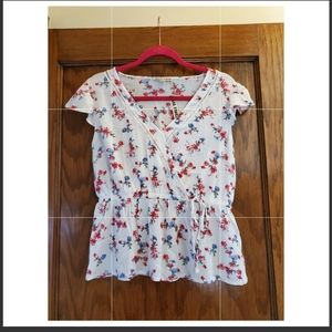 NWT Moral Fiber faux wrap blouse white/flo…